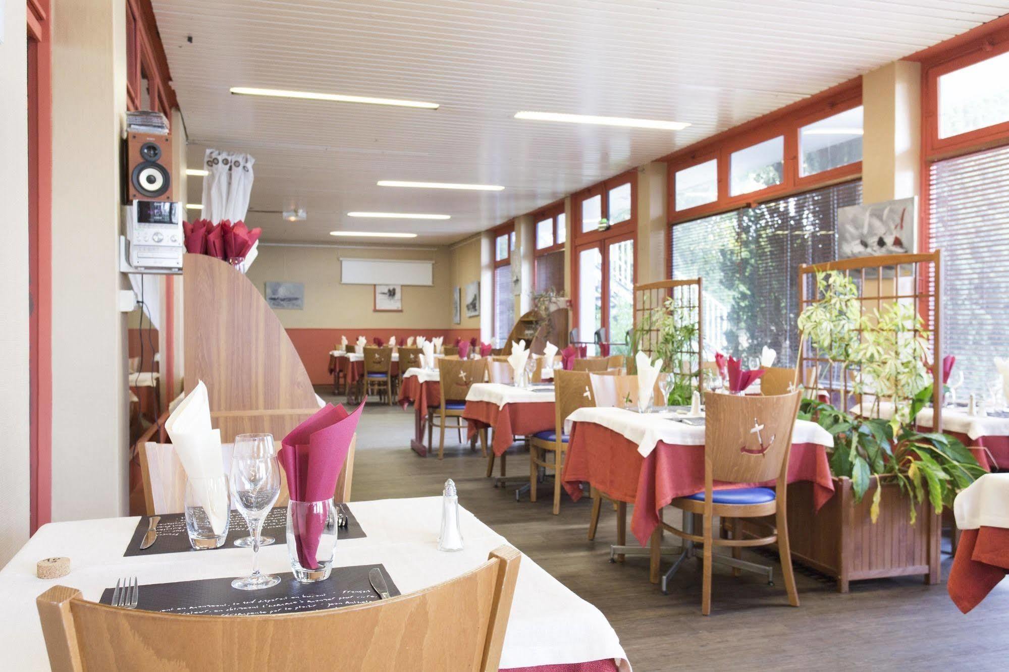 Hotel Les Gens De Mer By Popinns 2*